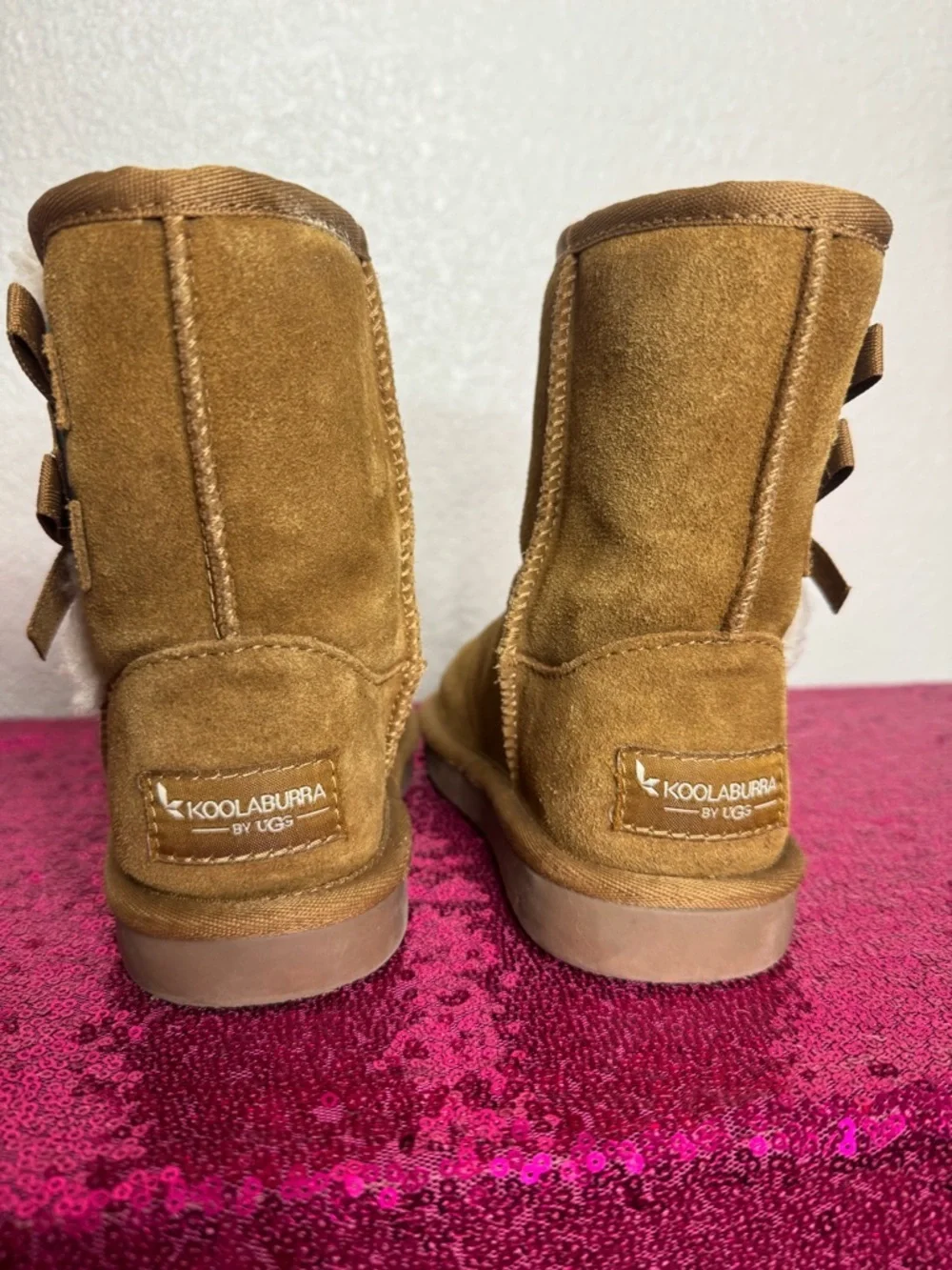 UGG Koolaburra ❄️ Toddler Sized Tan Suede Boot with Shearling & Bows (Size 10)